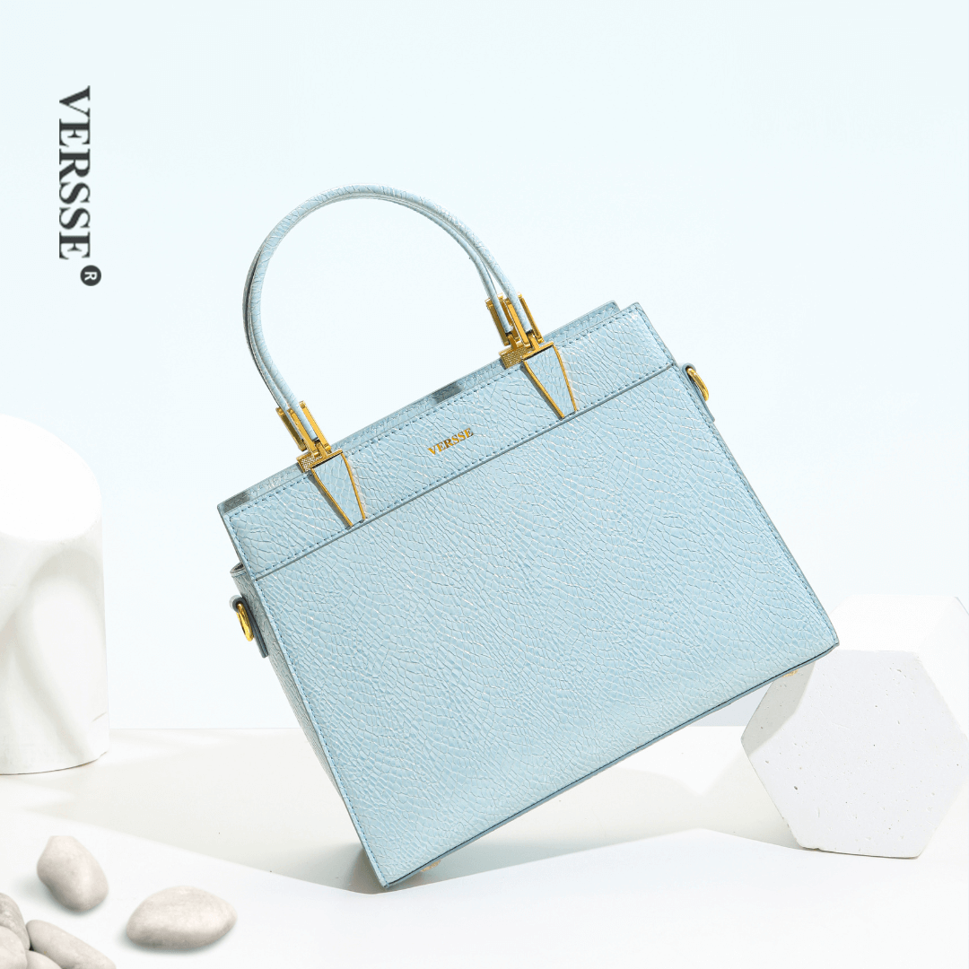 Featuring with metal bar lady bag, delicate and popular design. #versse  #verssebags #handbag #bags #accessory #shoulderbag | Instagram